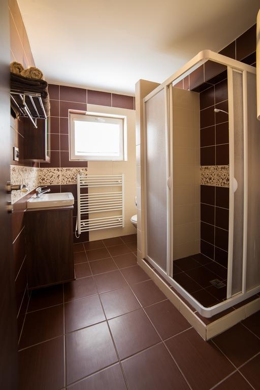 Apartmany Janka + Camp Bešeňová Exterior foto